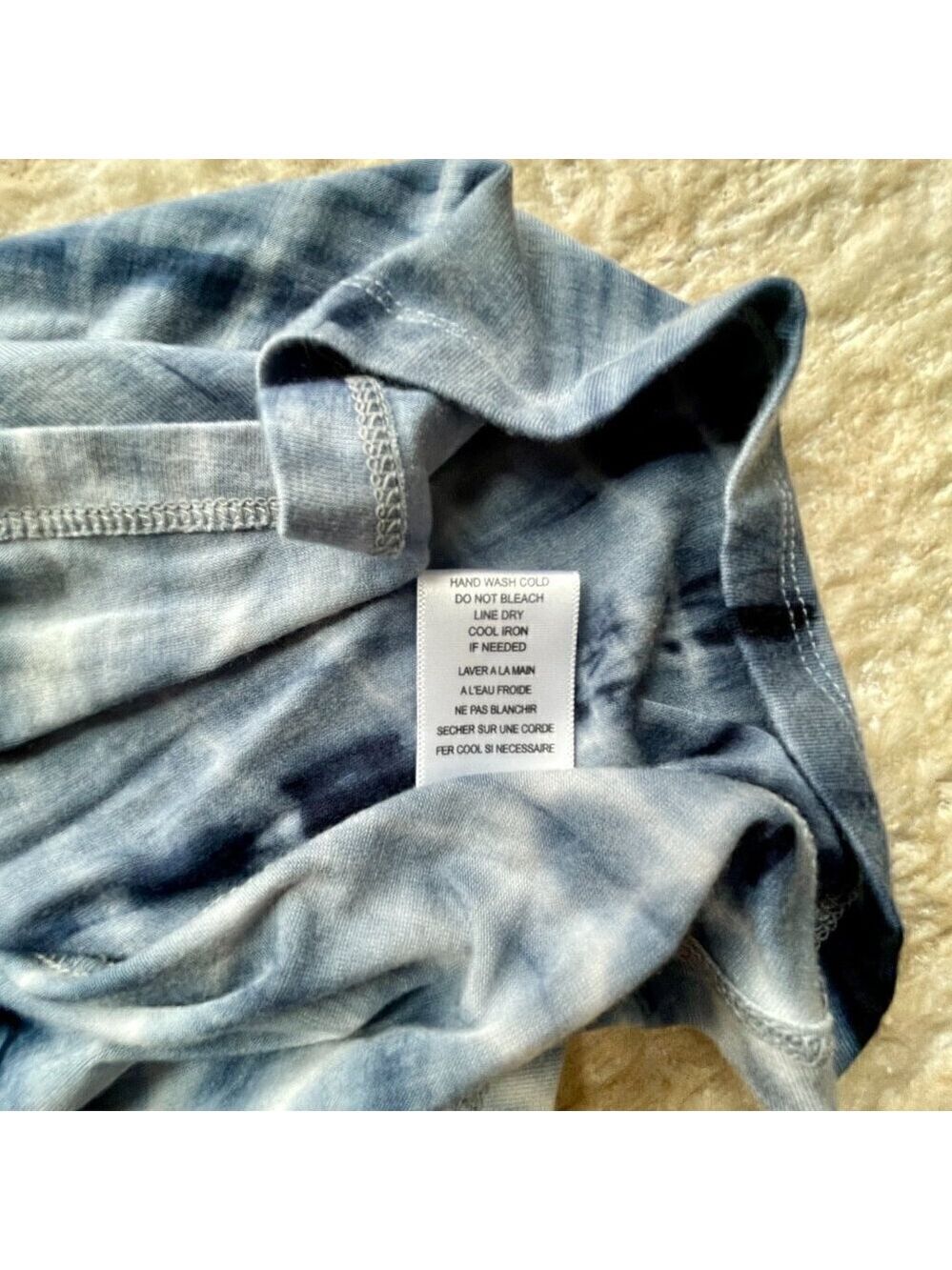 Blue and White Tie Dye Bobeau Yoga Swing Tank, Size Large - Picture 5 of 10